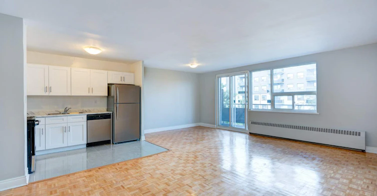 FEED-385 Gibb Street, Oshawa, ON, L1J 1Z4 - 2