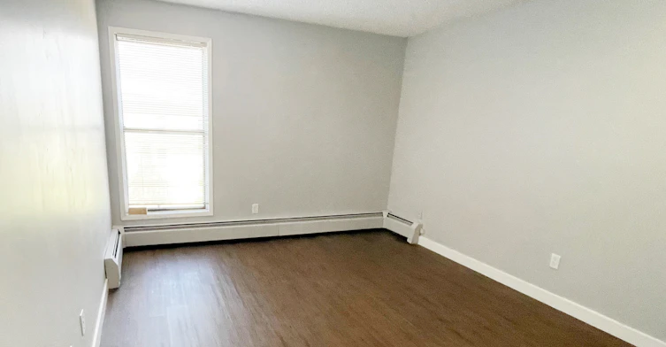125 Spruce Street, Fort Mcmurray, AB, T9K 1E2 - 4