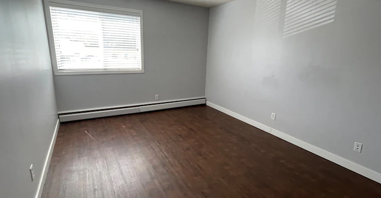 10126 Macdonald Avenue, Fort Mcmurray, AB, T9H 1T1 - 5