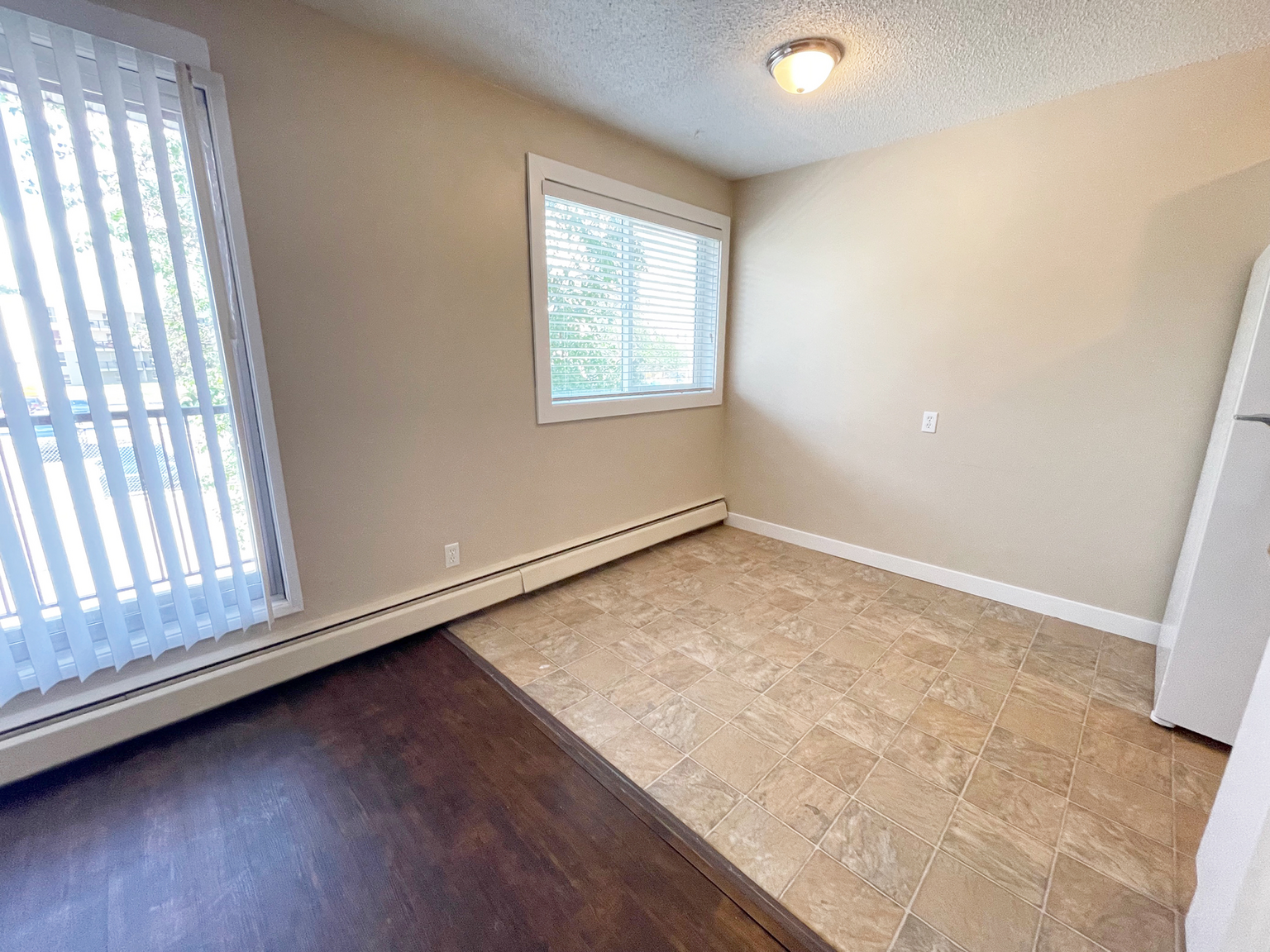 10120 Manning Avenue, Fort Mcmurray, AB, T9H 2C3 - 12
