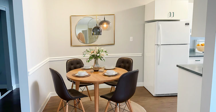 9501A Manning Avenue, Fort Mcmurray, AB, T9H 3M6 - 3