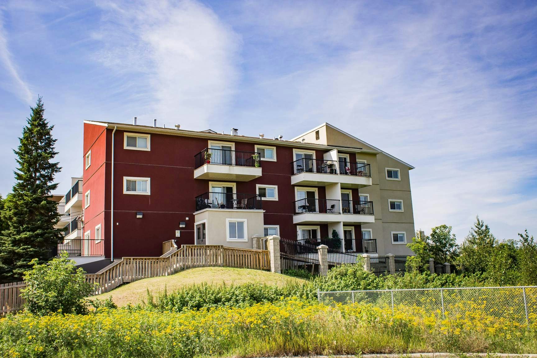 10414 Main Street, Fort Mcmurray, AB, T9H 4W4 - 8