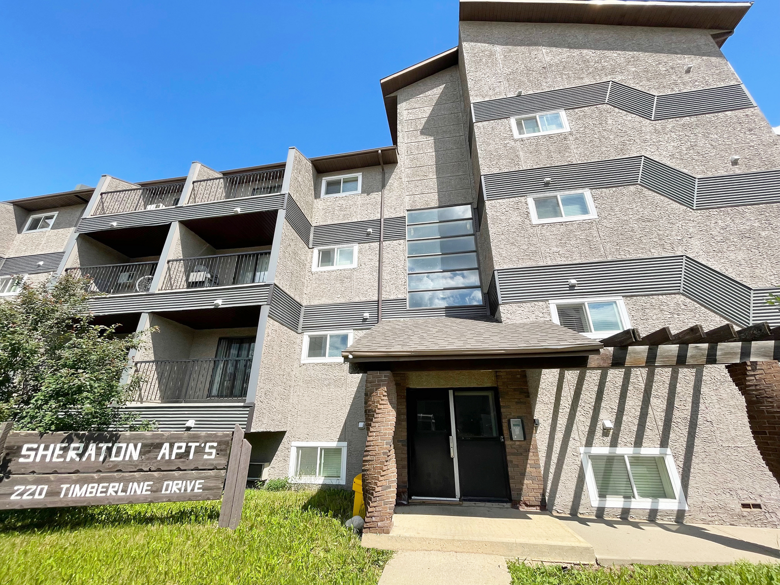 220 Timberline Drive, Fort Mcmurray, AB, T9K 1S2 - 11
