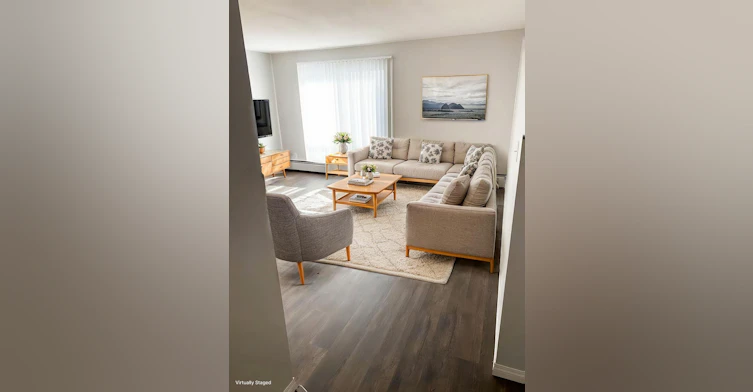 115 Spruce Street, Fort Mcmurray, AB, T9K 1E2 - 2