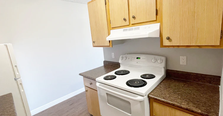 115 Spruce Street, Fort Mcmurray, AB, T9K 1E2 - 10