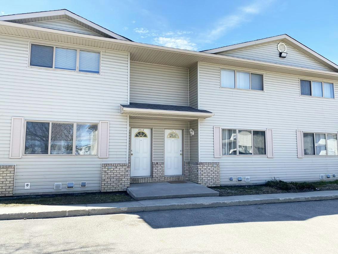 10502 111th Street, Grande Prairie, AB, T8V 8G8 - 2