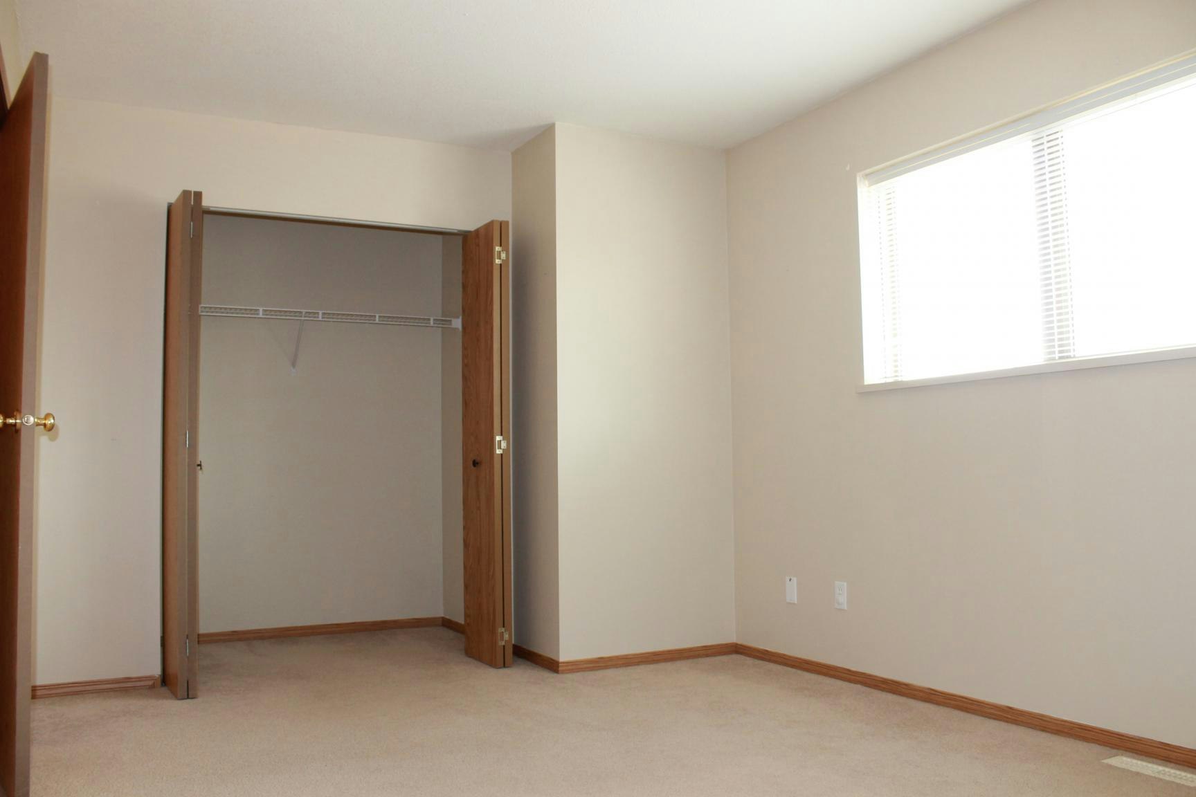 10502 111th Street, Grande Prairie, AB, T8V 8G8 - 7
