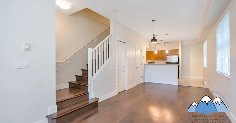 204-4458 Albert Street, Burnaby, BC, V5C 2G2 - 2