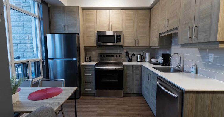 1-6289 Mcleod, Niagara Falls, ON, L2G 3E9 - 3
