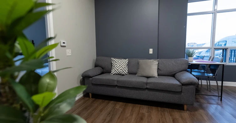 6289 Mcleod, Niagara Falls, ON, L2G 3E9 - 2