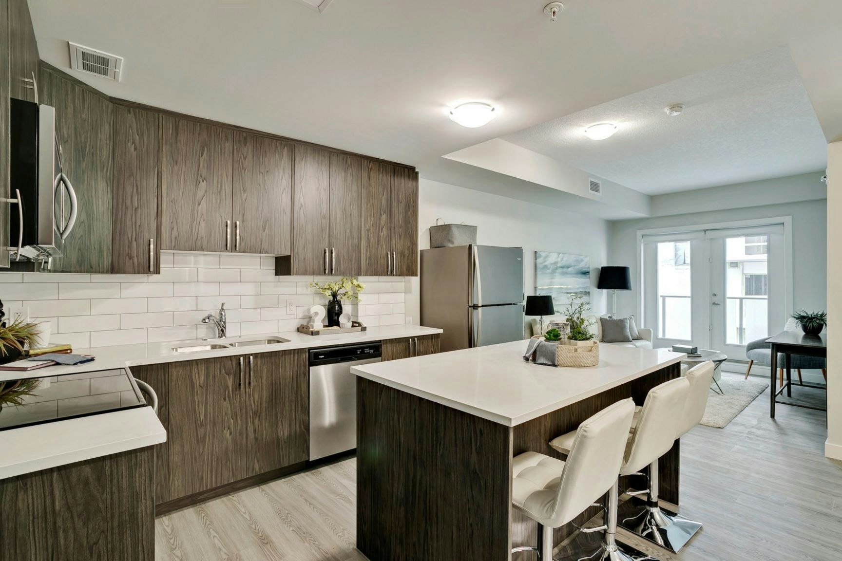 302-7711 Macleod Trail SW, Calgary, AB, T2H 0K7