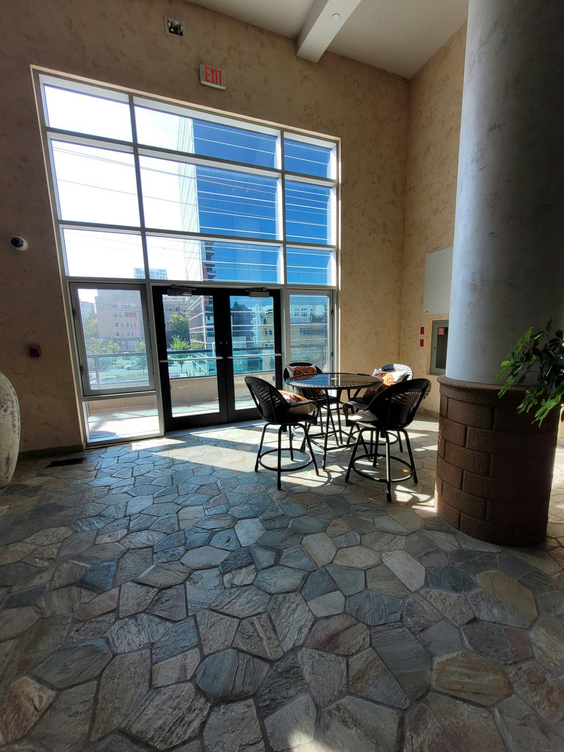606-10142 111, Edmonton, AB, T5K 1K6 - 23