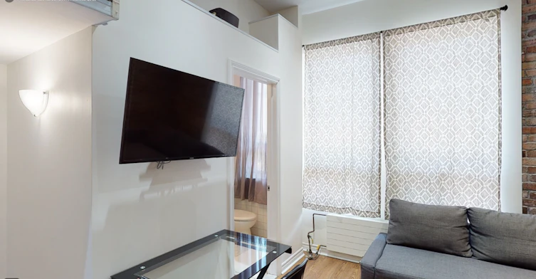 1 - 114-1230 Du Fort Rue, Montréal, QC, H3H 2B3 - 9