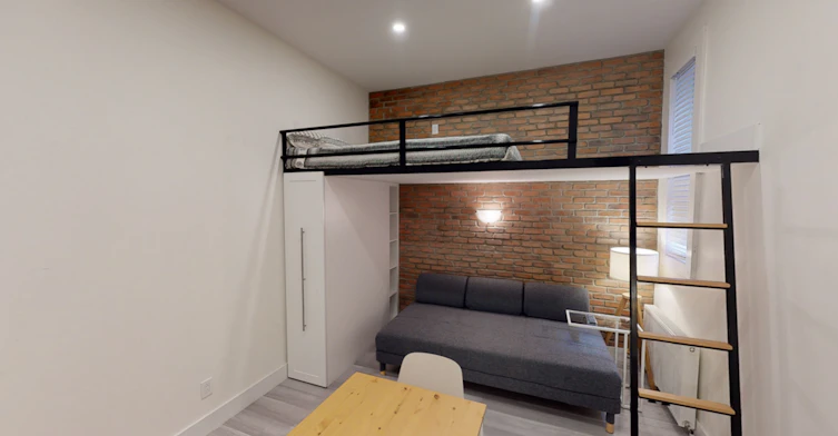 1 - 202-1230 Du Fort Rue, Montréal, QC, H3H 2B3 - 4