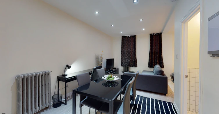 1 - 216-1230 Du Fort Rue, Montréal, QC, H3H 2B3