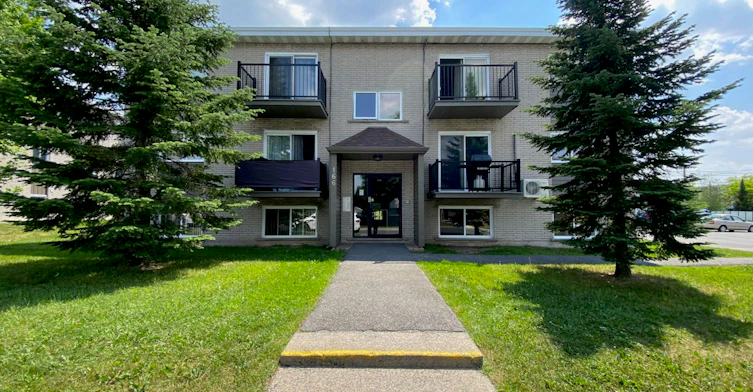 1 - 02-166 Bourgeois Rue, Granby, QC, J2H 1A7