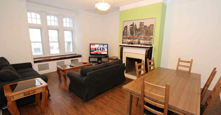 1 - 02C-2030 Du Fort Rue, Montréal, QC, H3H 2C5 - 4