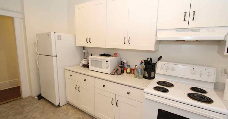 1 - 02C-2030 Du Fort Rue, Montréal, QC, H3H 2C5 - 8