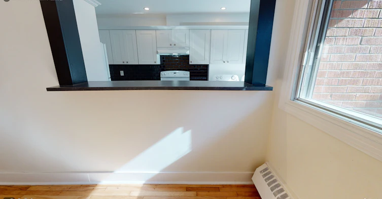 1 - 104-2925 Louis Paré Rue, Montréal, QC, H8S 1K9 - 8