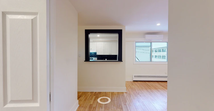 1 - 406-2925 Louis Paré Rue, Montréal, QC, H8S 1K9