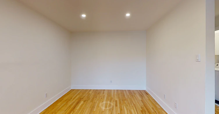 1 - 406-2925 Louis Paré Rue, Montréal, QC, H8S 1K9 - 5