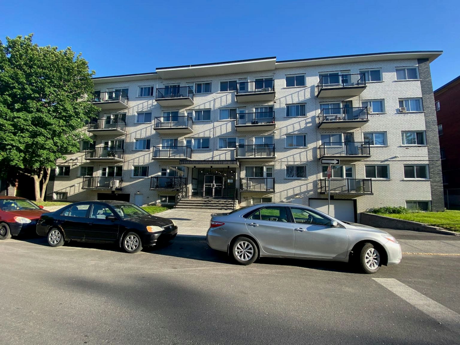 1 - 309-2925 Louis Paré Rue, Montréal, QC, H8S 1K9 - 3
