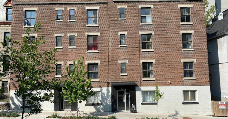 1 - 01A-3431 St Andre Rue, Montréal, QC, H2L 3V4