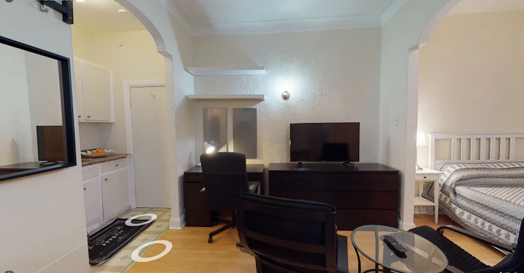 1 - 33-3431 St Andre Rue, Montréal, QC, H2L 3V4 - 6