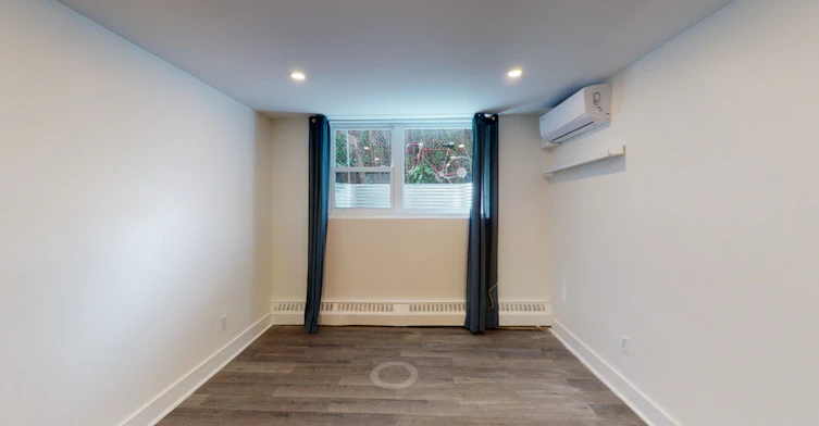 55 - 55-03-4055 Lanouette Rue, Montréal, QC, H4G 1B5 - 3