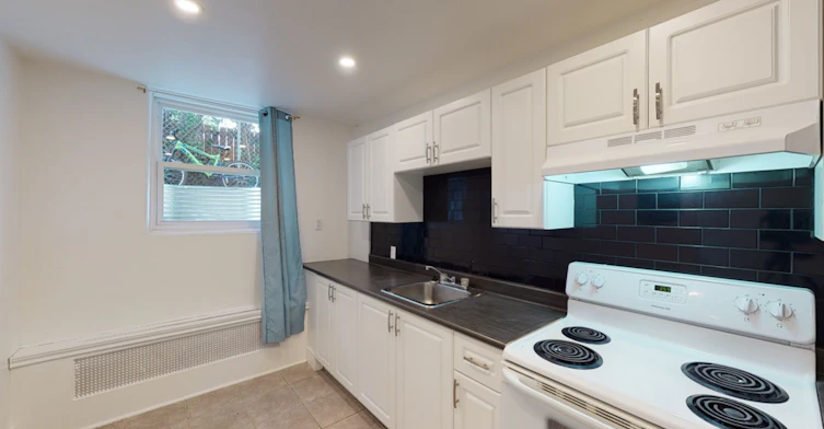 55 - 55-03-4055 Lanouette Rue, Montréal, QC, H4G 1B5 - 8