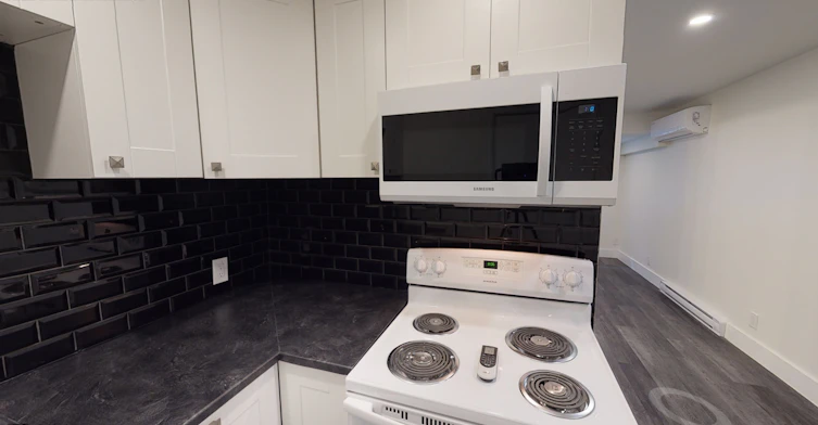 1 - 102-4615 Van Horne Avenue, Montréal, QC, H3W 1H8 - 3