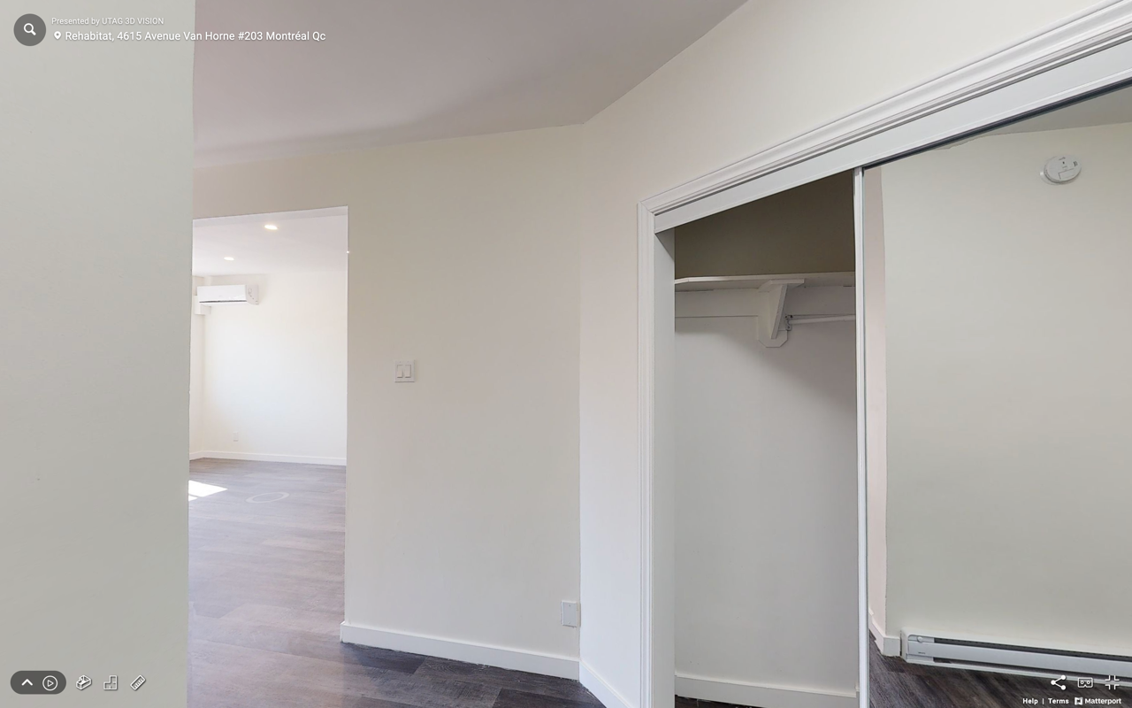 1 - 301-4615 Van Horne Avenue, Montréal, QC, H3W 1H8