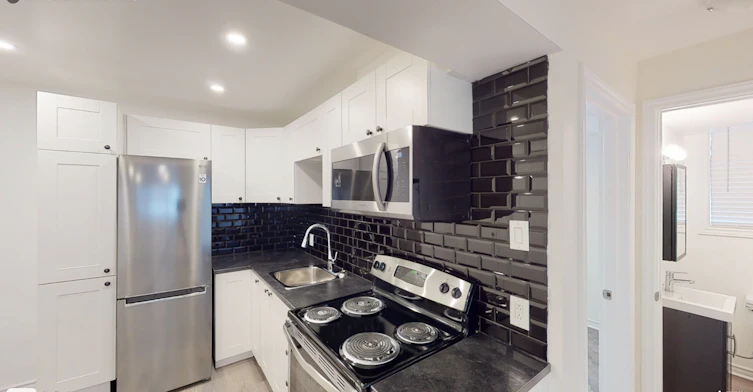 1 - 02-4720 St Kevin Avenue, Montréal, QC, H3W 1N9 - 15
