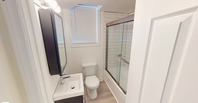 1 - 02-4720 St Kevin Avenue, Montréal, QC, H3W 1N9 - 28