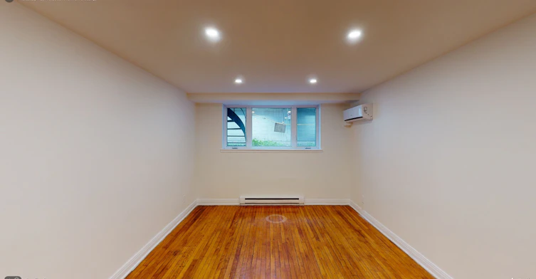 1 - 03-4720 St Kevin Avenue, Montréal, QC, H3W 1N9 - 5