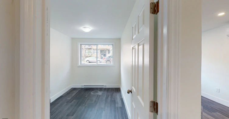 1 - 01-524 23e Avenue, Montréal, QC, H8S 3V2 - 6