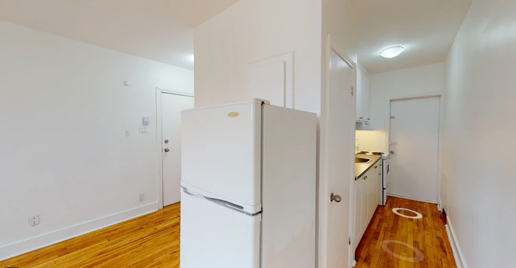 1 - 201-5309 Lucy Place, Montréal, QC, H3X 1L1 - 5