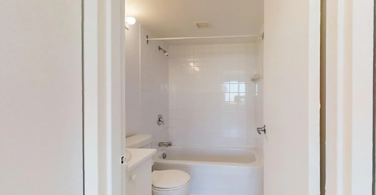 1550 Du Docteur Penfield Avenue, Montréal, QC, H3G 1B9 - 9