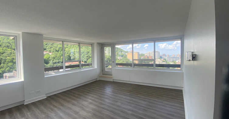 703-1550 Du Docteur Penfield Avenue, Montréal, QC, H3G 1B9 - 6