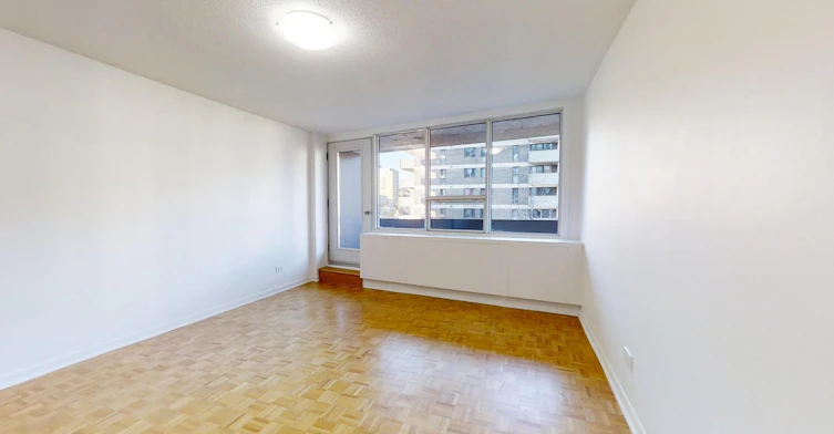703-1550 Du Docteur Penfield Avenue, Montréal, QC, H3G 1B9 - 18