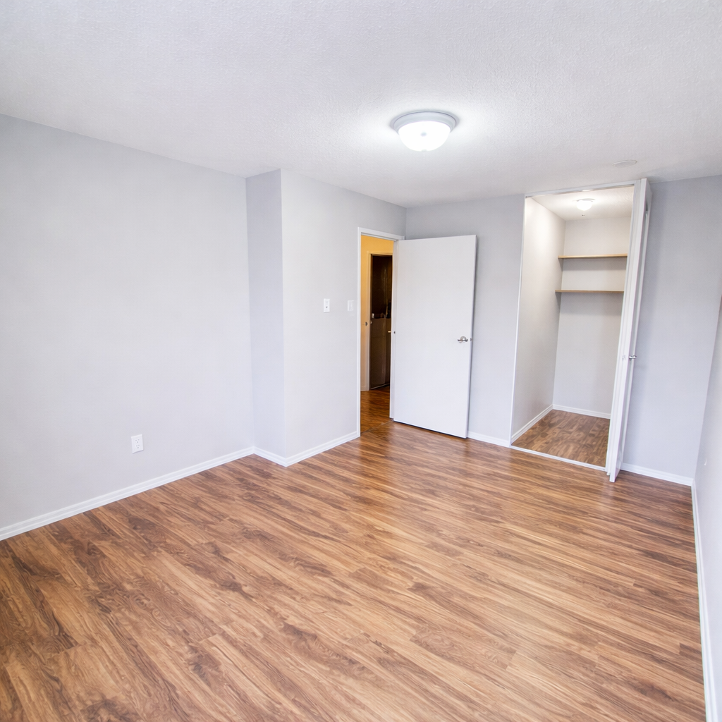 1907-10145 119 Street, Edmonton, AB, T5K 1Z2 - 8