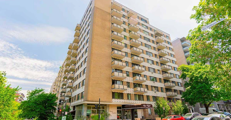 1230 Du Docteur Penfield Avenue, Montréal, QC, H3G 1B5