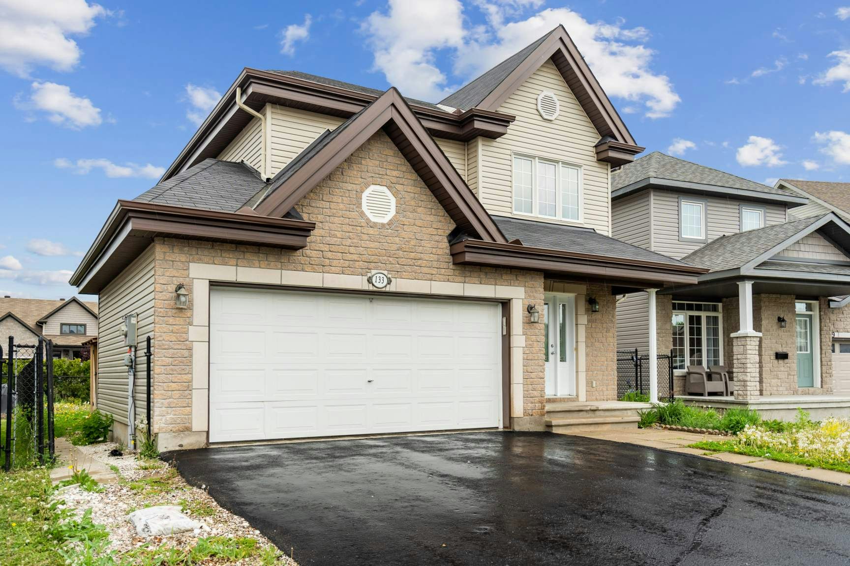 1-133 Dorina Sarazin Crescent, Clarence-Rockland, ON, K4K 0G6 - 2