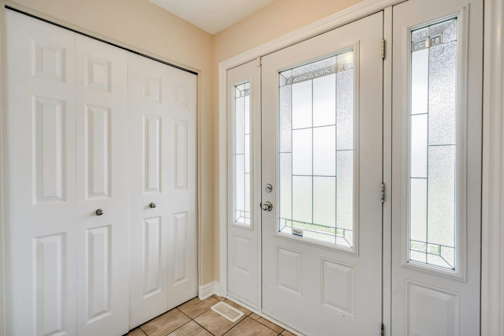 1-133 Dorina Sarazin Crescent, Clarence-Rockland, ON, K4K 0G6 - 5