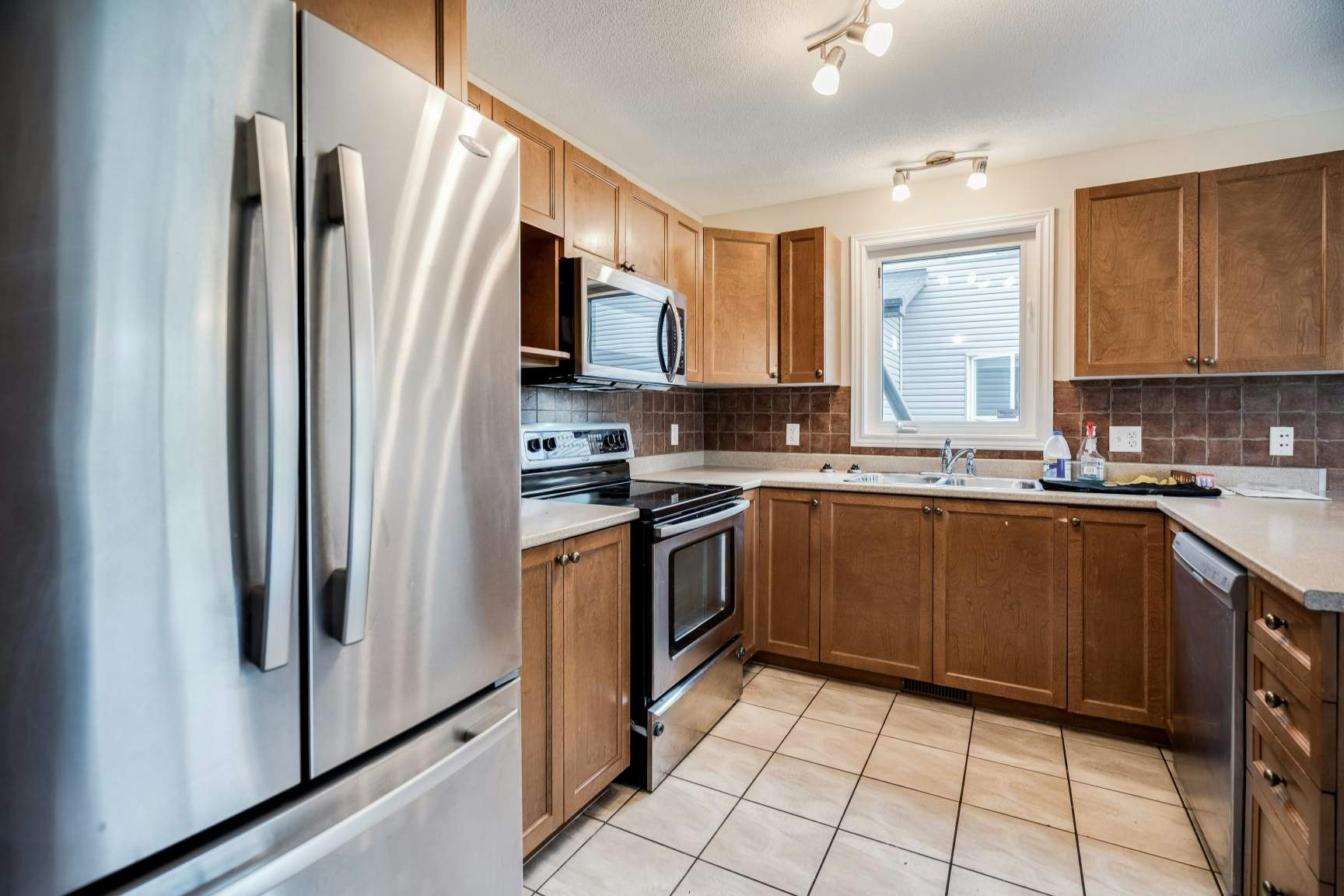 1-133 Dorina Sarazin Crescent, Clarence-Rockland, ON, K4K 0G6 - 16