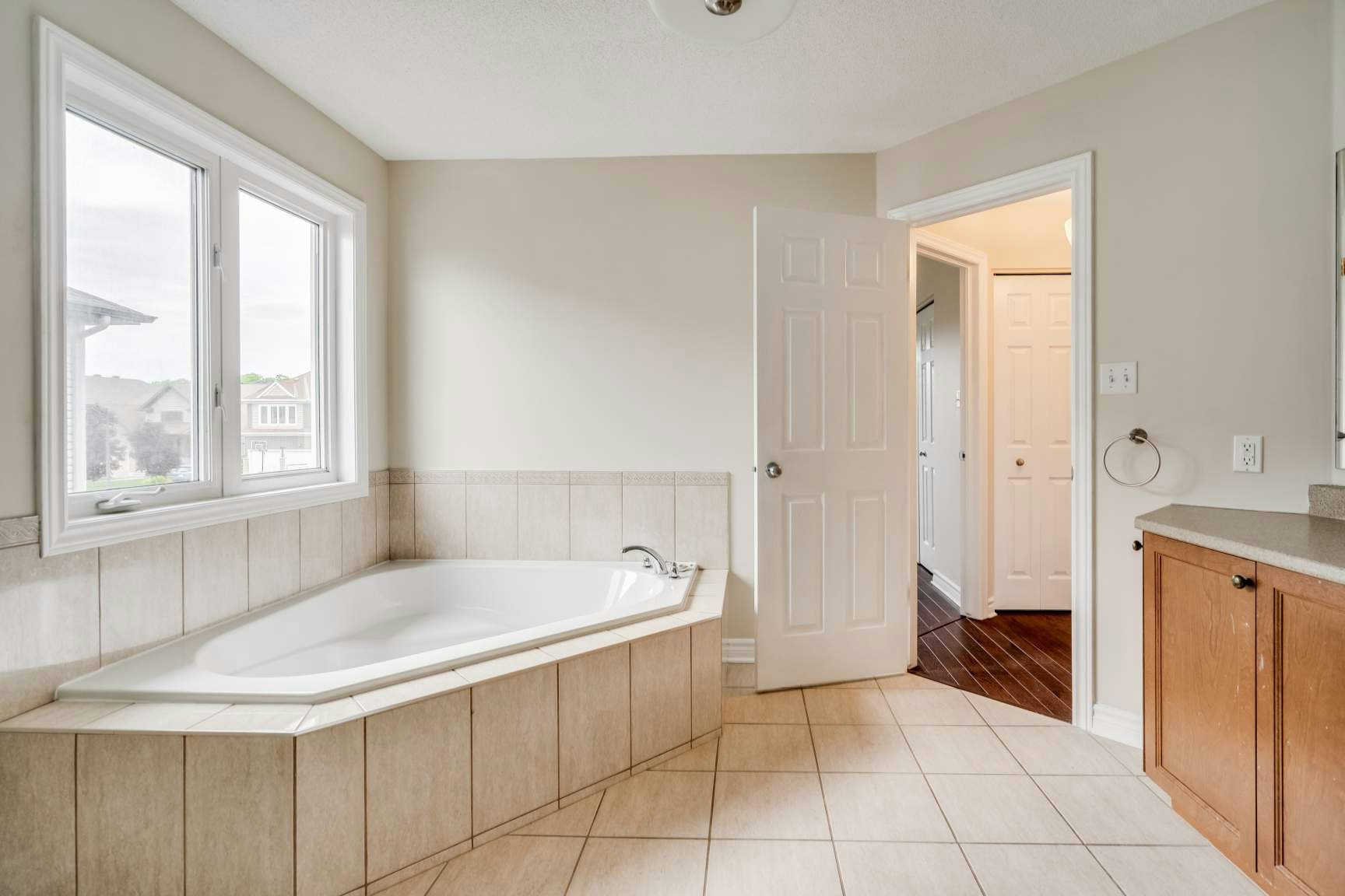 1-133 Dorina Sarazin Crescent, Clarence-Rockland, ON, K4K 0G6 - 28