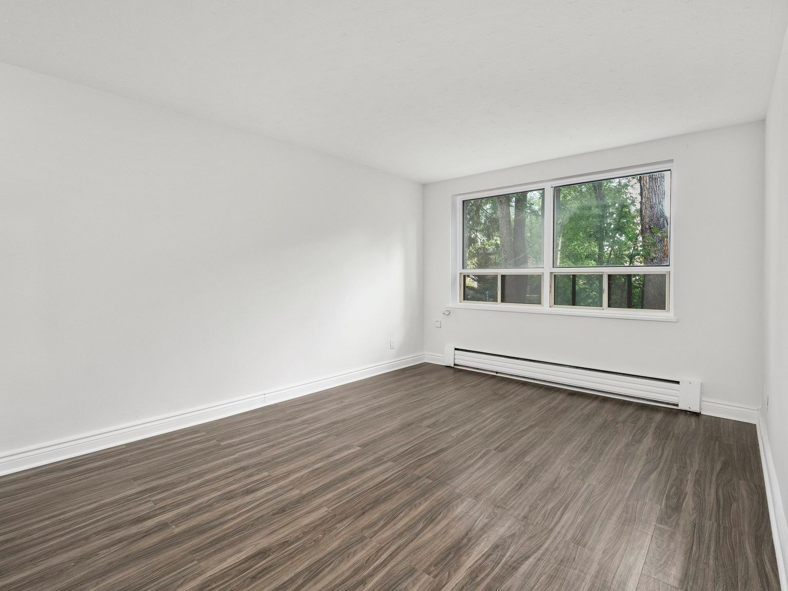 508 Dawes Road, Toronto, ON, M4B 2G3 - 9