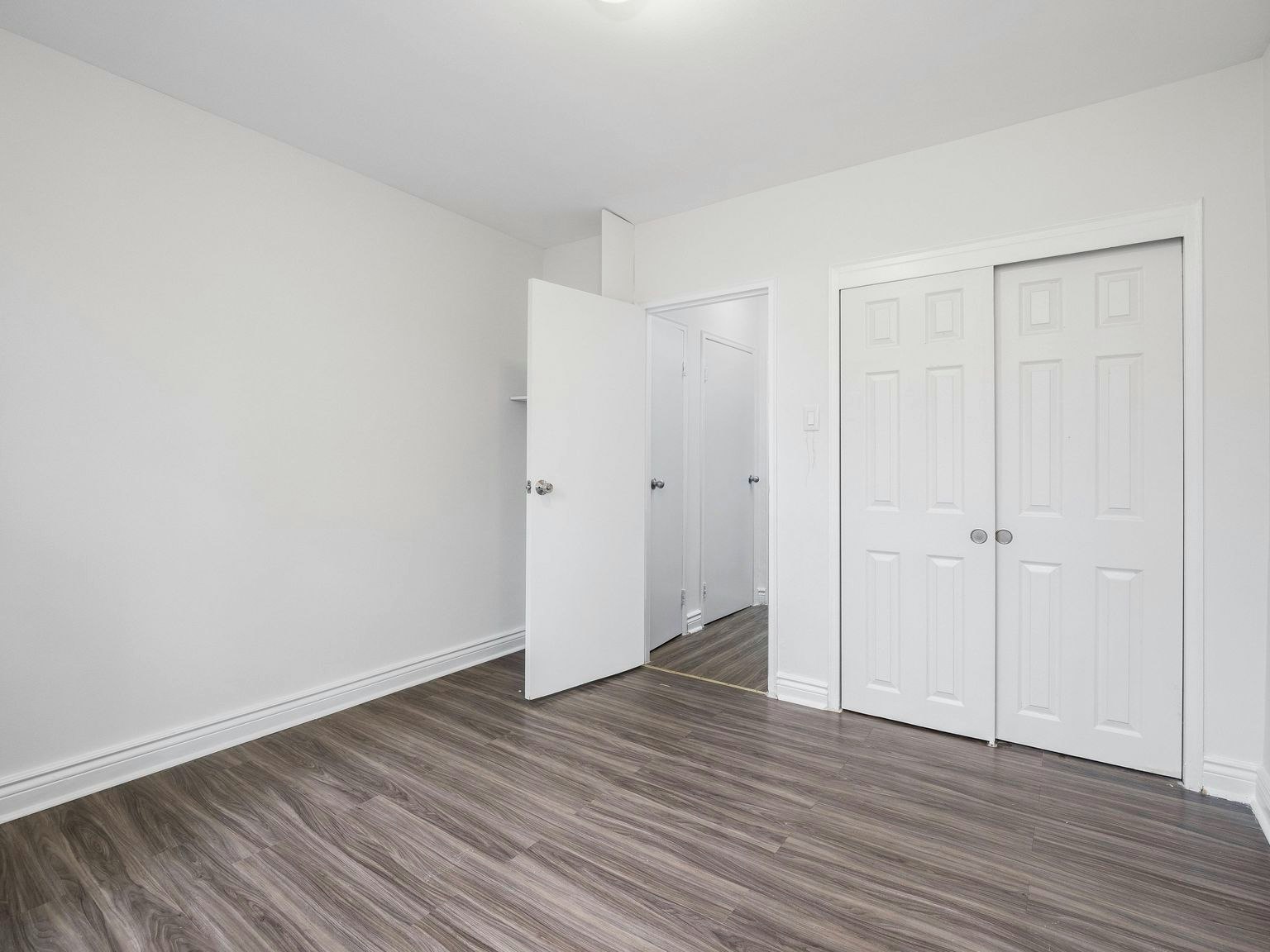 508 Dawes Road, Toronto, ON, M4B 2G3 - 11