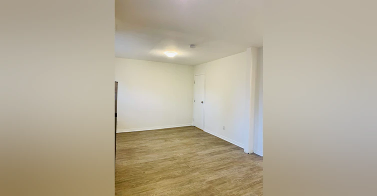 508 Dawes Road, Toronto, ON, M4B 2G3 - 4