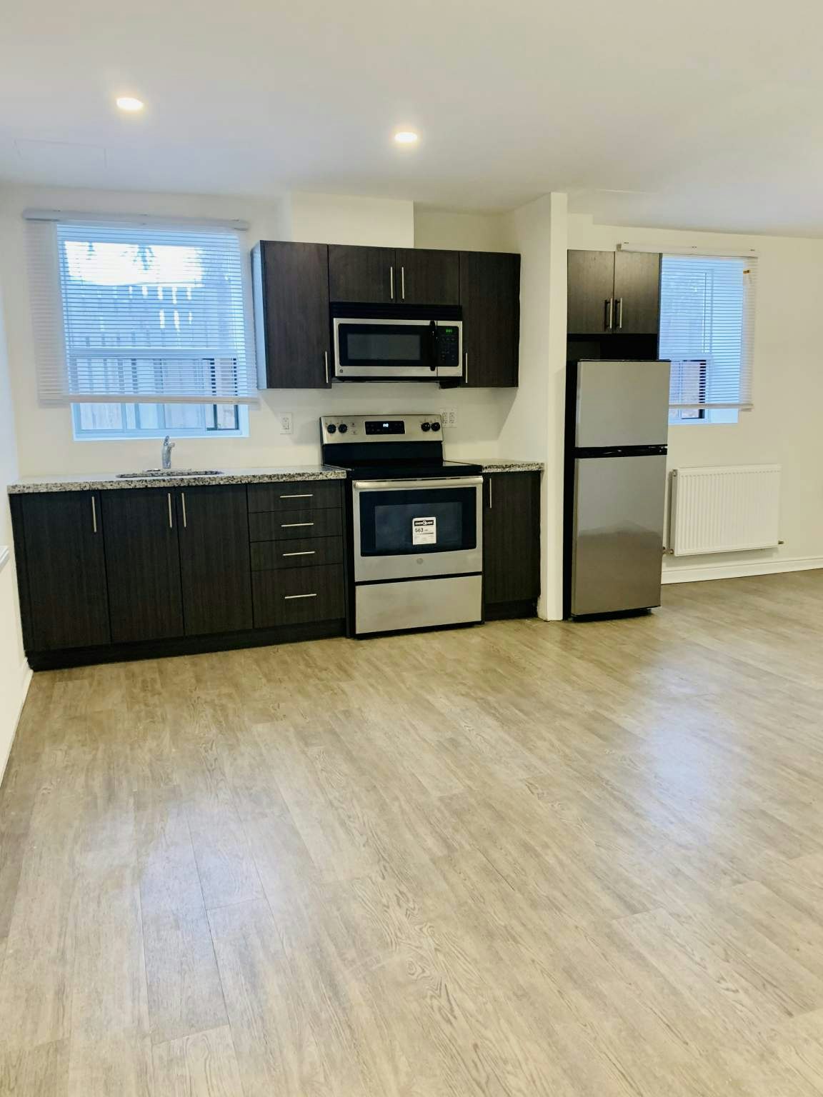 508 Dawes Road, Toronto, ON, M4B 2G3 - 2